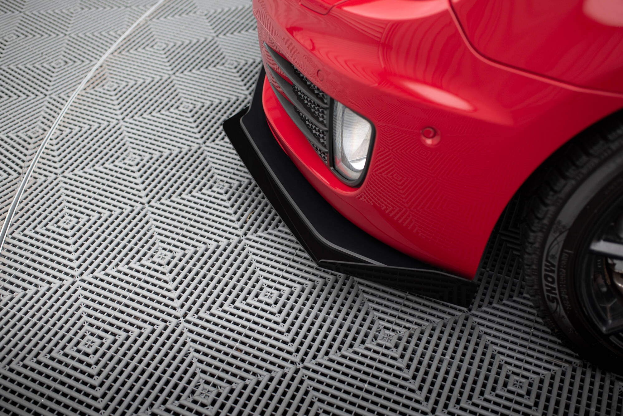 Street Pro Spoilerlippe Front Ansatz V.3 passend für VW Golf 6 GTI Mk6 rot+ Hochglanz Flaps