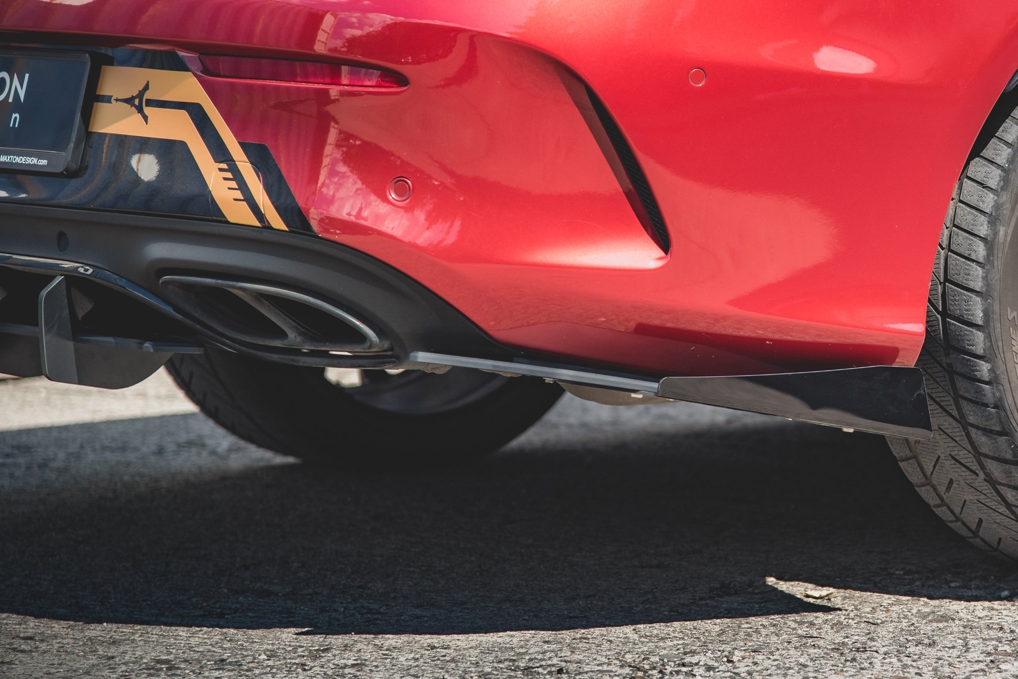 Street Pro Heck Ansatz Diffusor + Flaps passend für Mercedes-AMG C43 Coupe C205 rot+ Hochglanz Flaps