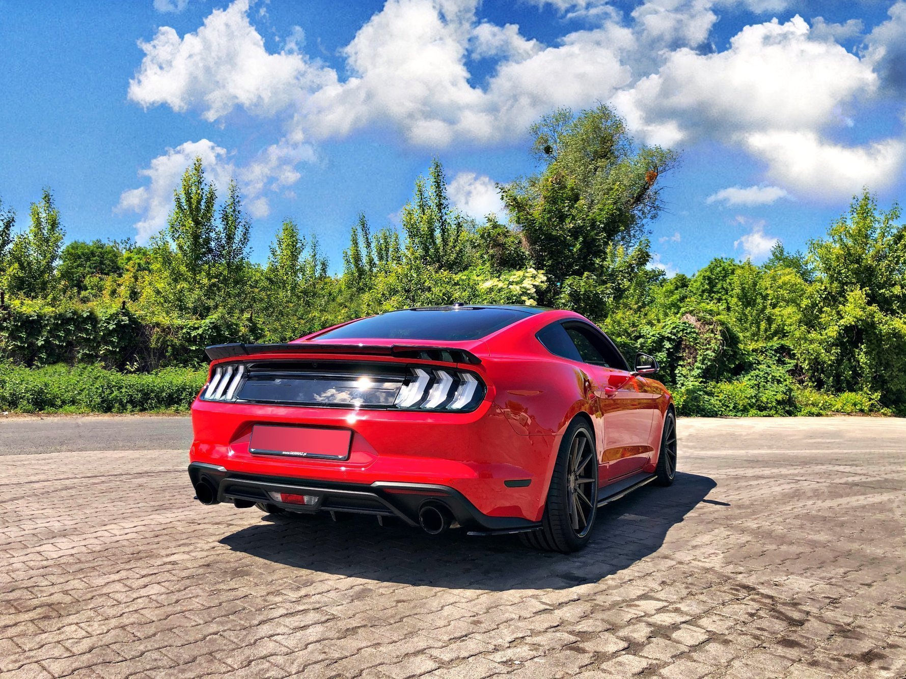 Street+ Seitenschweller Leisten passend für Ford Mustang Mk. 6 FL schwarz matt