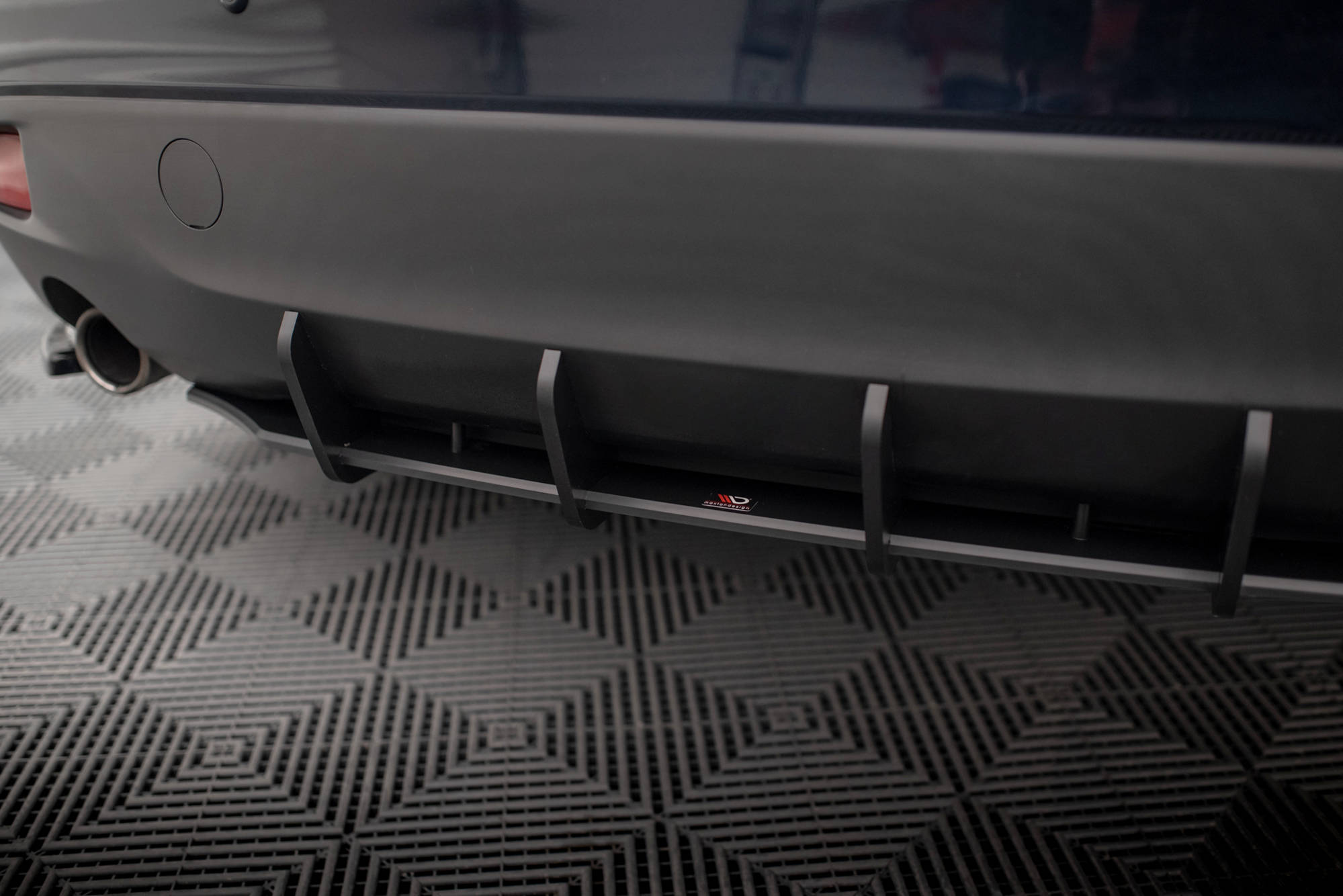 Street Pro Heckschürze Heck Ansatz Diffusor passend für Mazda 3 Mk3 schwarz-rot
