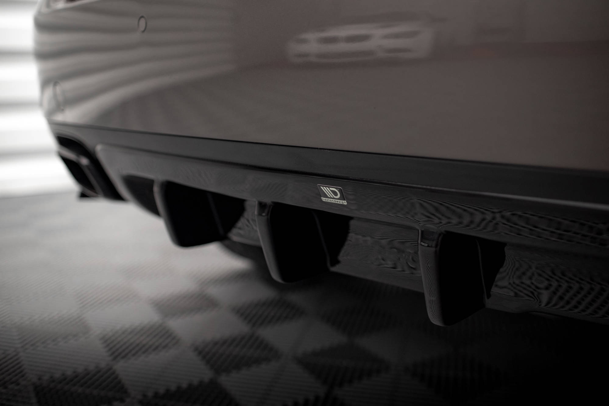 Street+ Heck Ansatz Diffusor passend für Porsche Cayenne Turbo / Standard Mk2 schwarz Hochglanz