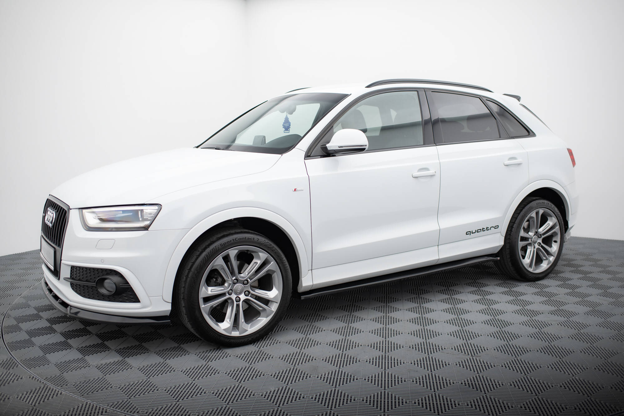 Street+ Seitenschweller Leisten passend für Audi Q3 S-line 8U schwarz Hochglanz