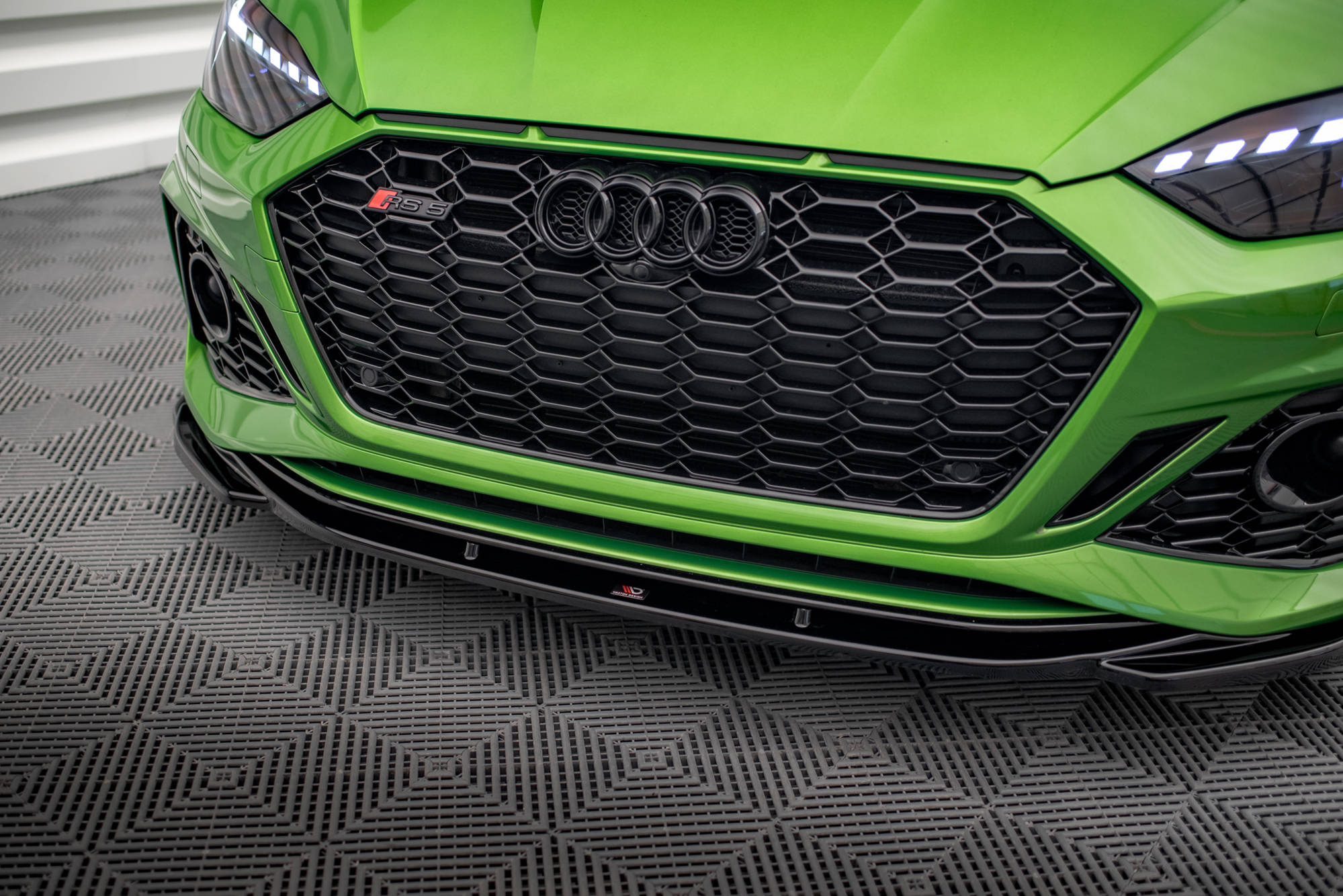 Street+ Spoilerlippe Front Ansatz V.3 passend für Audi RS5 F5 FL schwarz Hochglanz