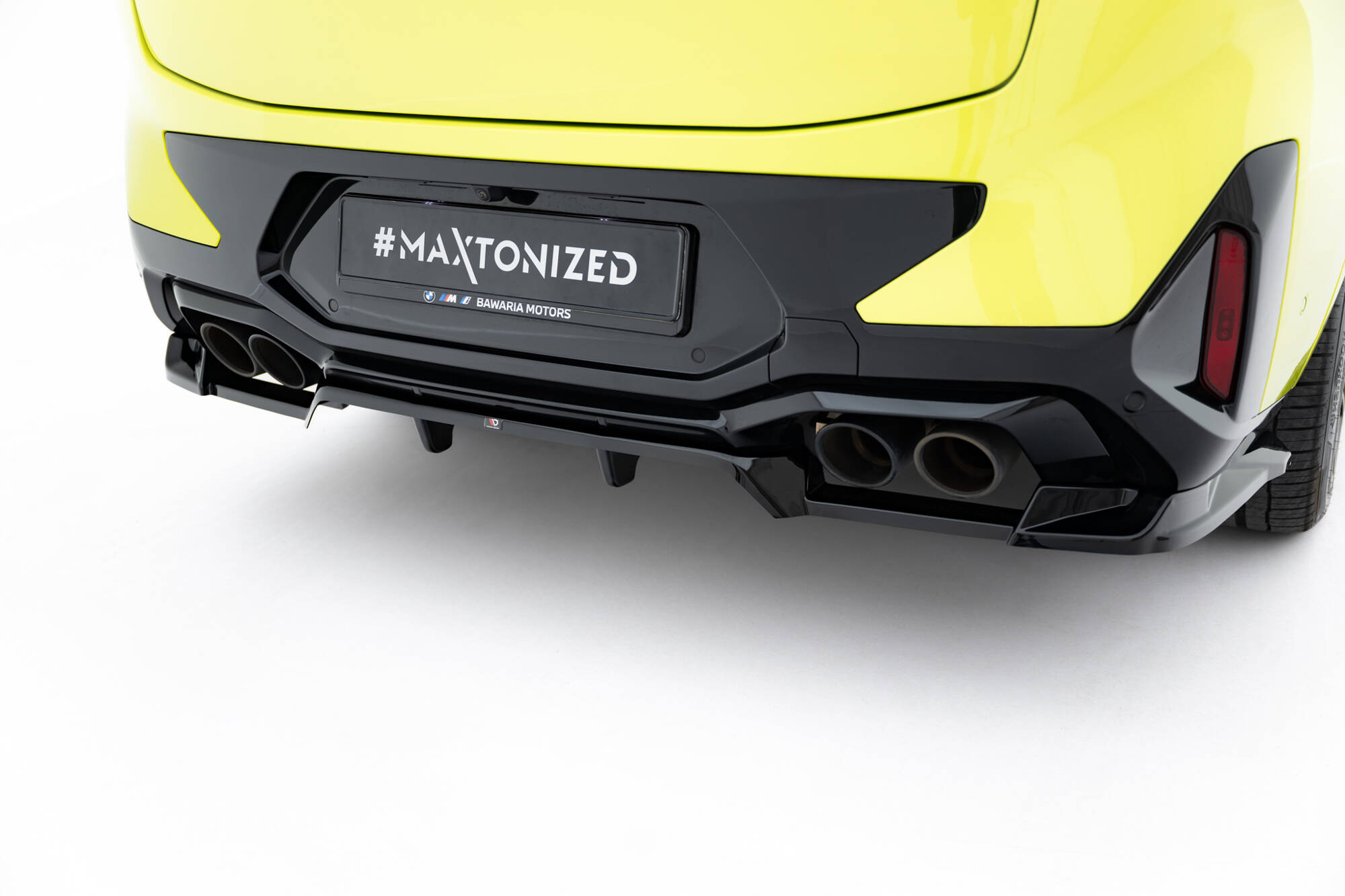 Street+ Mittlerer Diffusor RACE Heck Ansatz passend für BMW X4M F98 FL schwarz Hochglanz