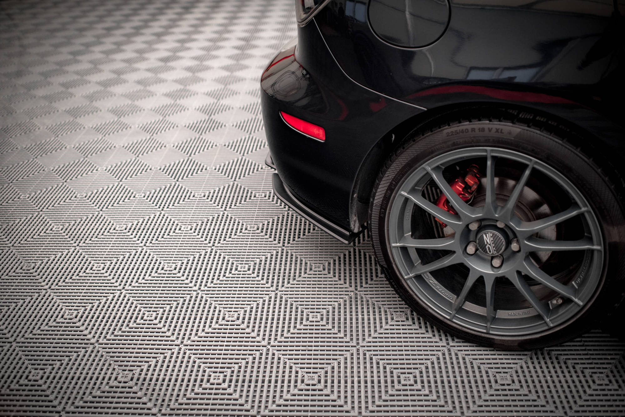 Street Pro Heck Ansatz Flaps passend für Mazda 3 MPS Mk1 rot
