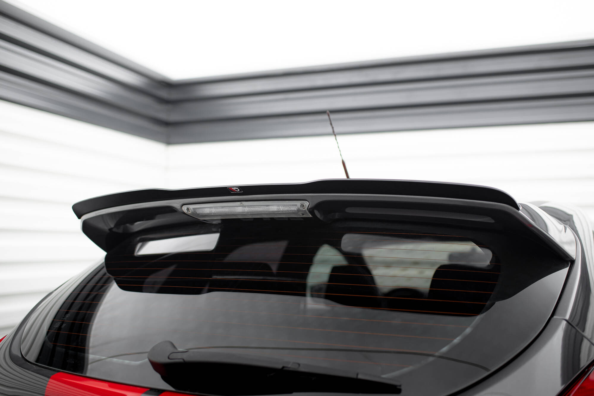 Heck Spoiler Aufsatz Abrisskante passend für Ford Focus ST Mk3 / Mk3 FL schwarz Hochglanz
