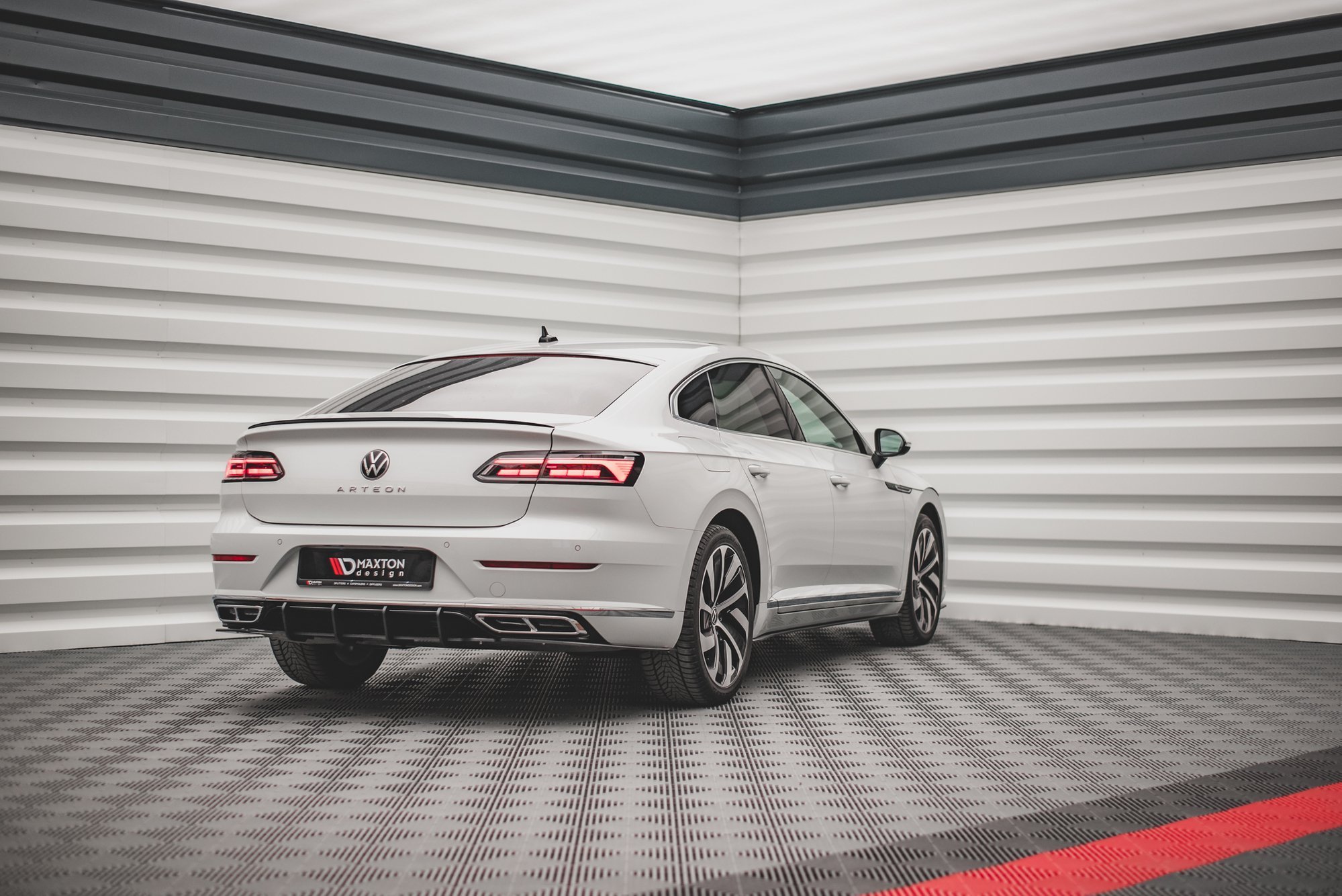 Street Pro Heckschürze Heck Ansatz Diffusor passend für VW Arteon Limousine / Shooting Brake R-Line Mk1 FL