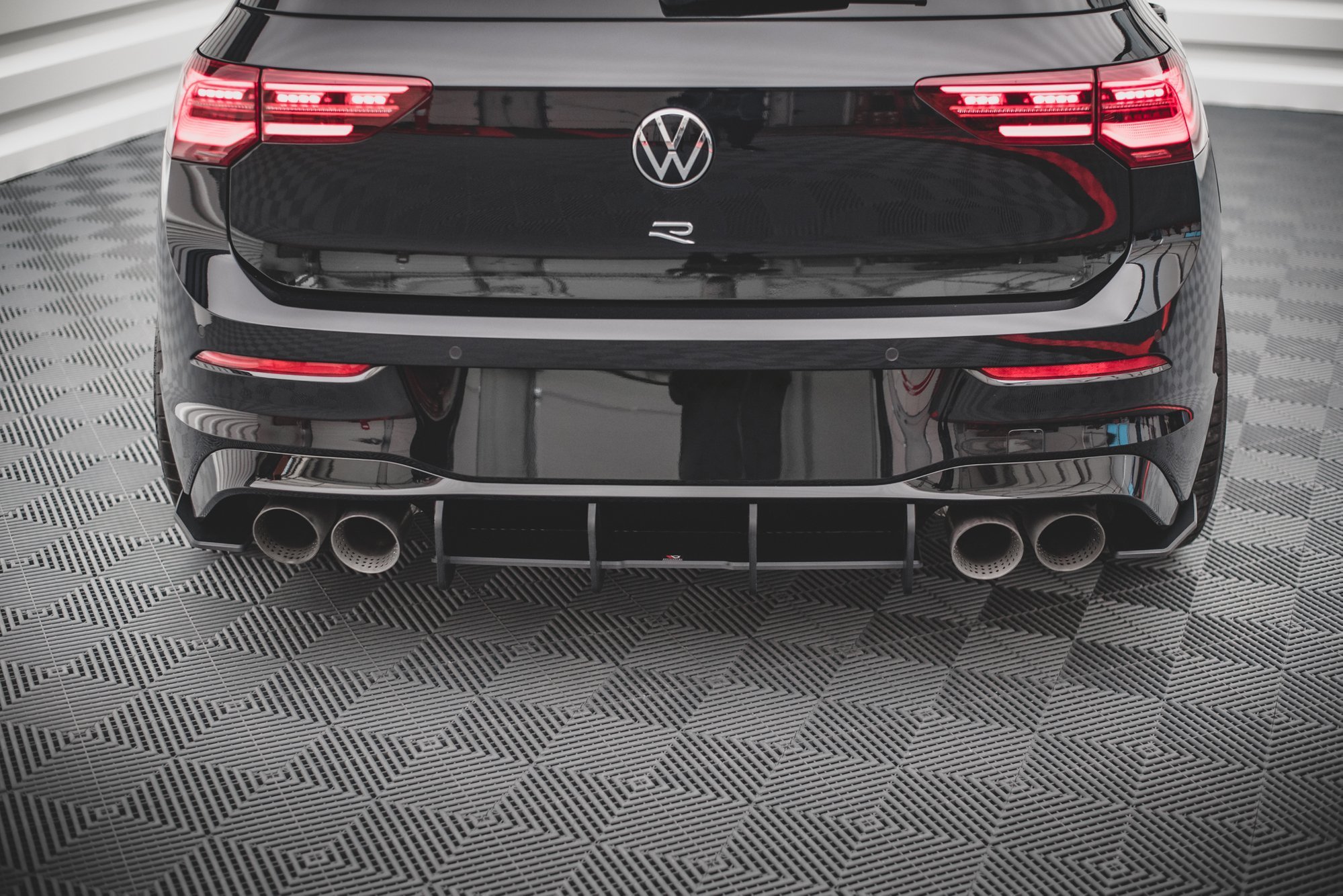 Street Pro Heckschürze Heck Ansatz Diffusor passend für VW Golf R Mk8